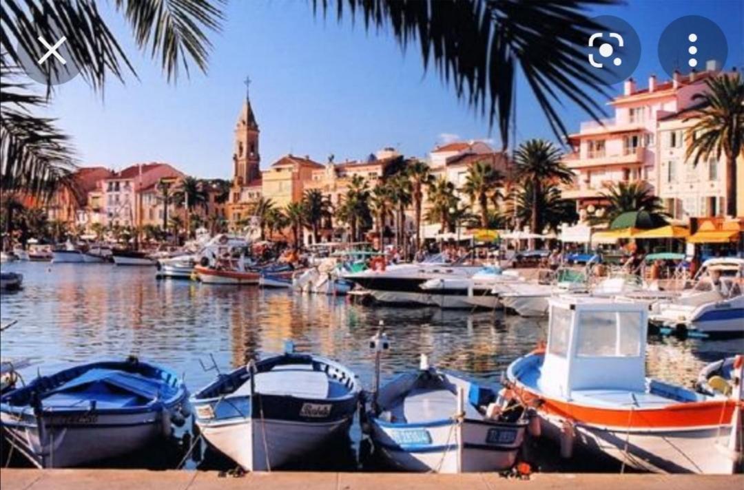 Maison cadre Pinède a 5 minutes de la mer - Housity