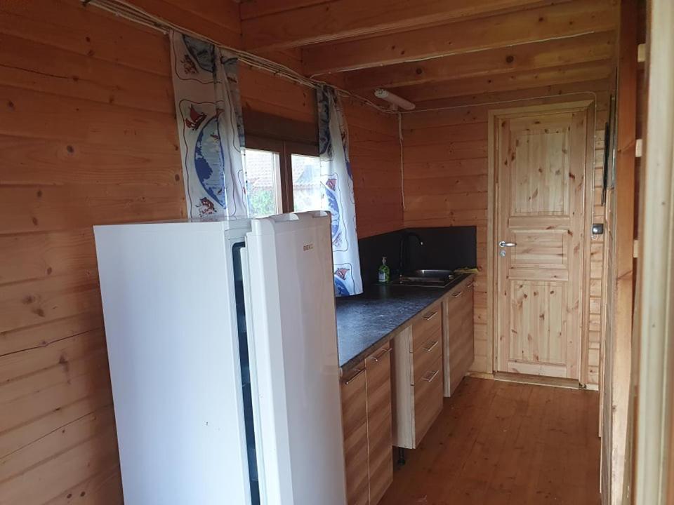 Päevatalu Camping - Housity
