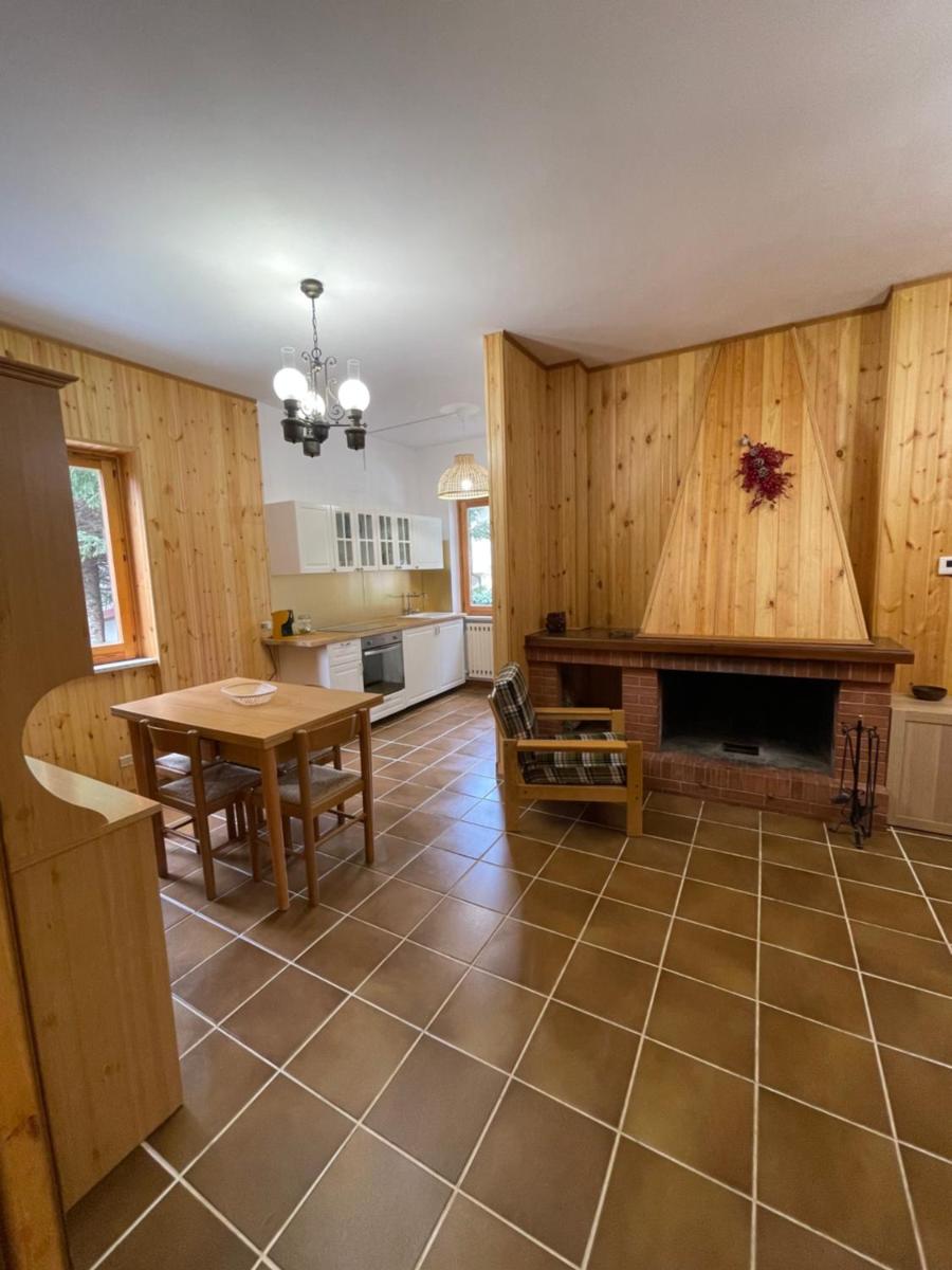 La Casa Festosa - Housity