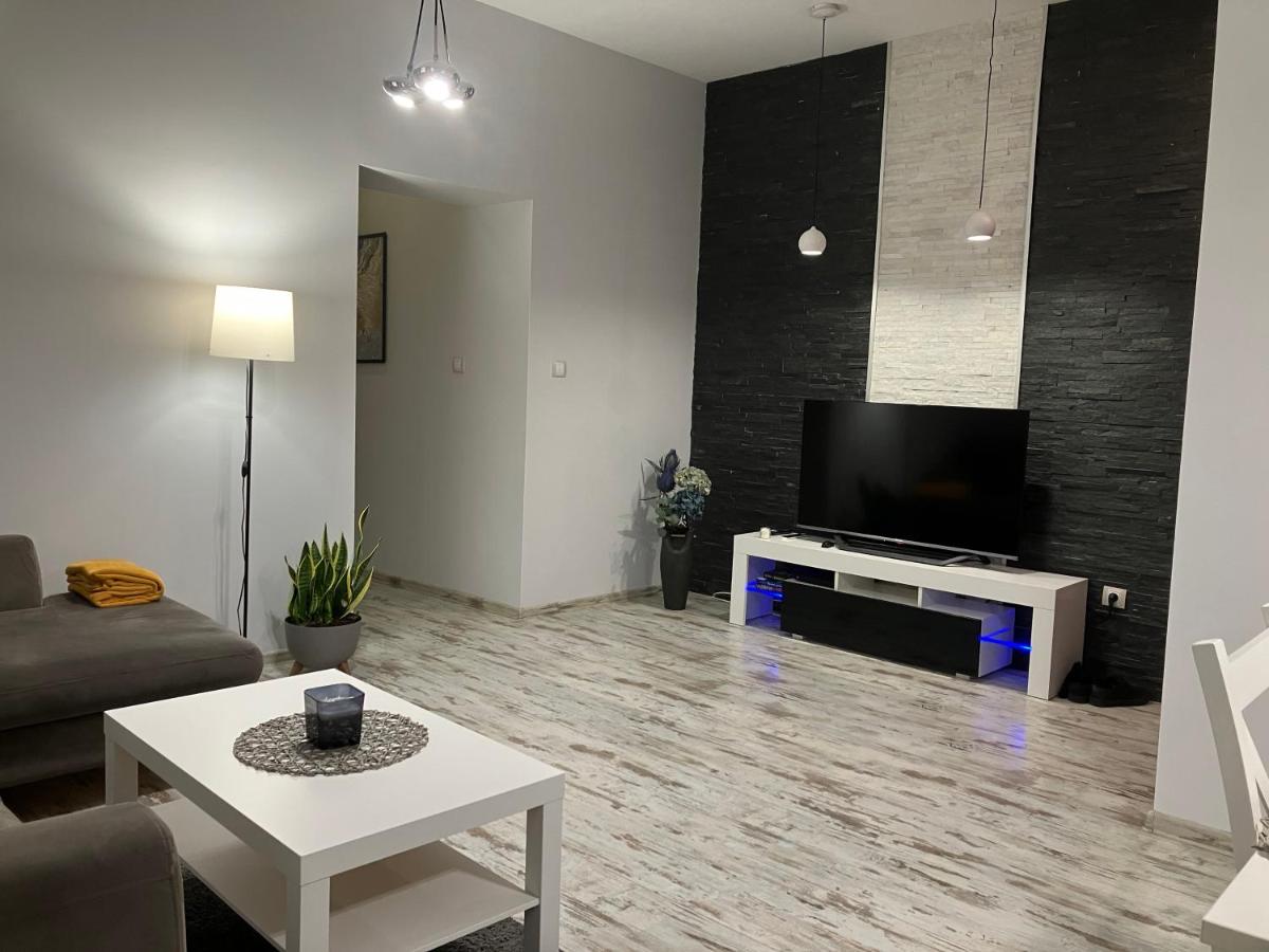 Apartamenty Ratuszowe - Housity