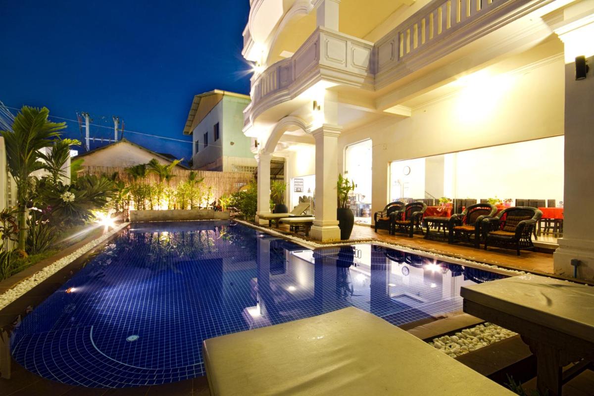 King Boutique Hotel - Housity