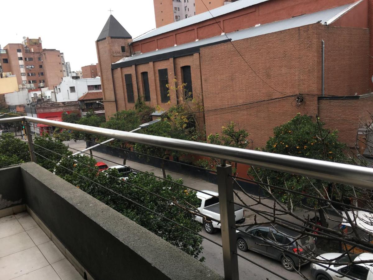 DUPLEX A PASOS DE PLAZA URQUIZA - Housity