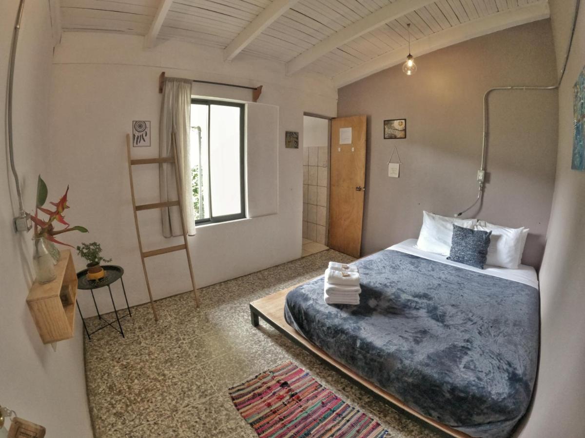 OutBox Inn - Hizvo