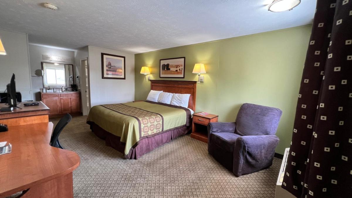 Capri Motel - Housity