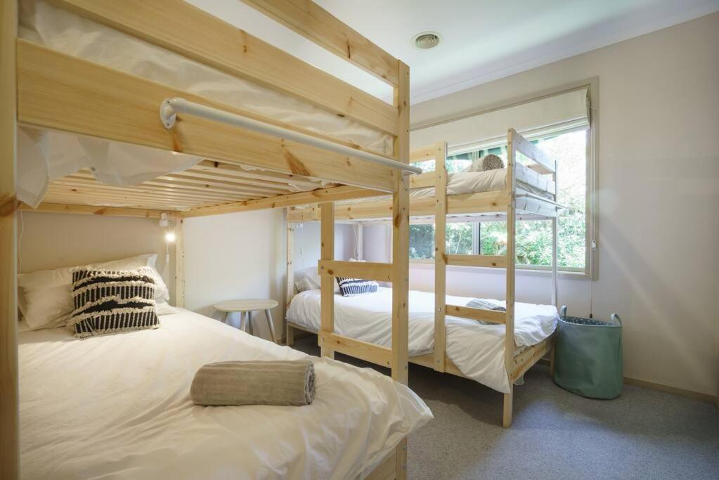 Beach Pad - Housity