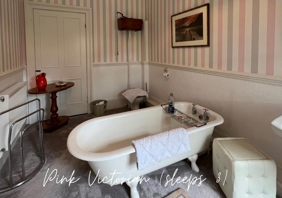 Barton Hall Country House - Housity