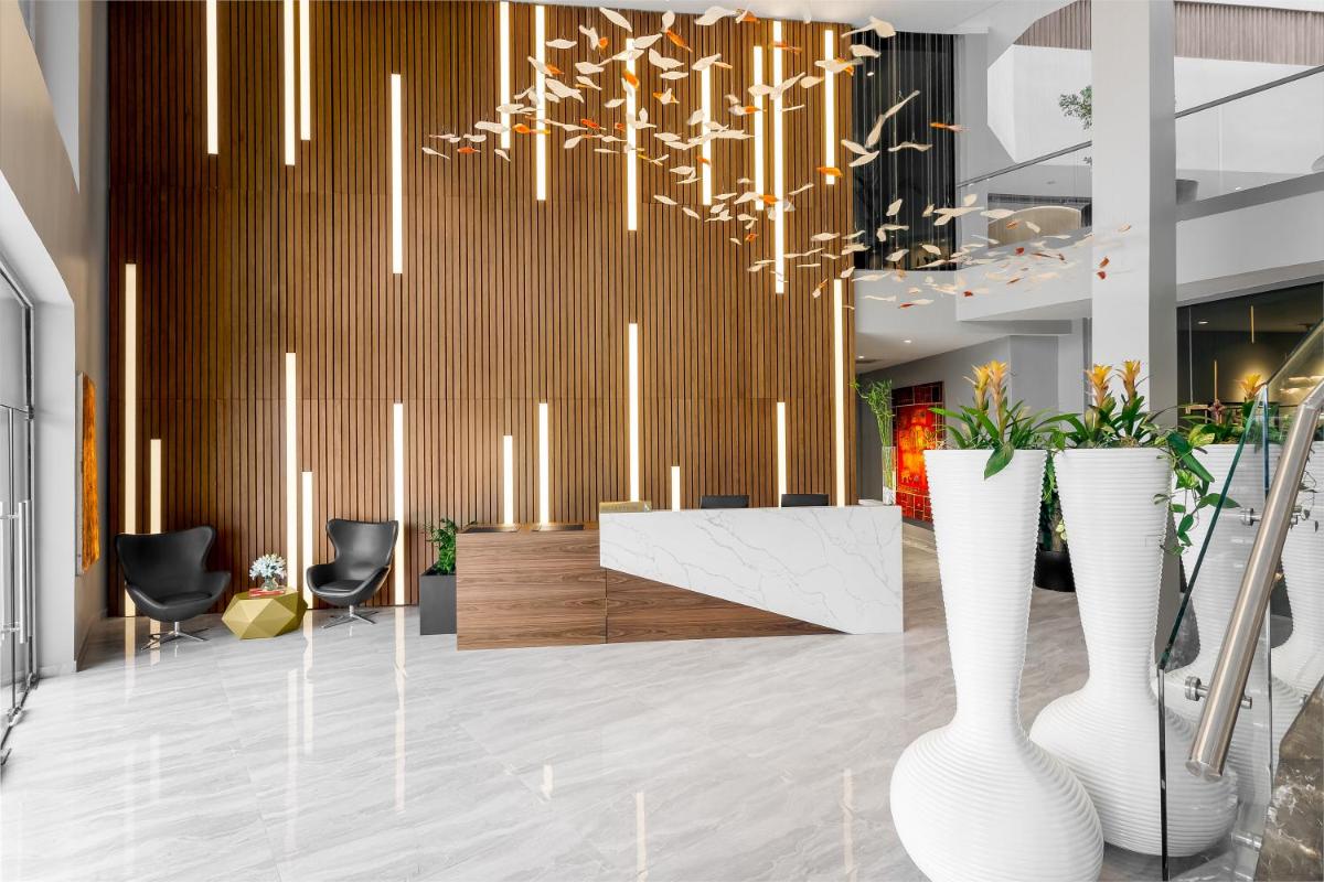 Suitetrails - The Art Hotel