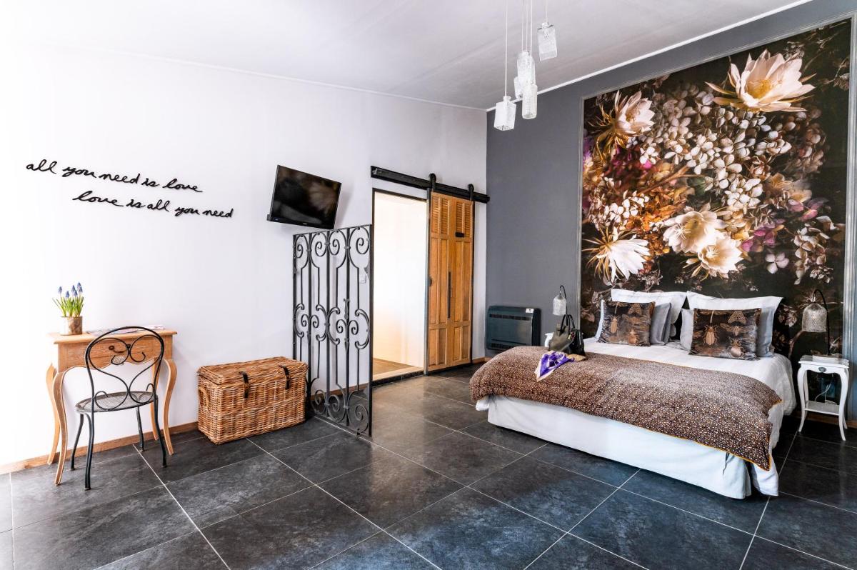 Sous les Platanes B&B - Housity