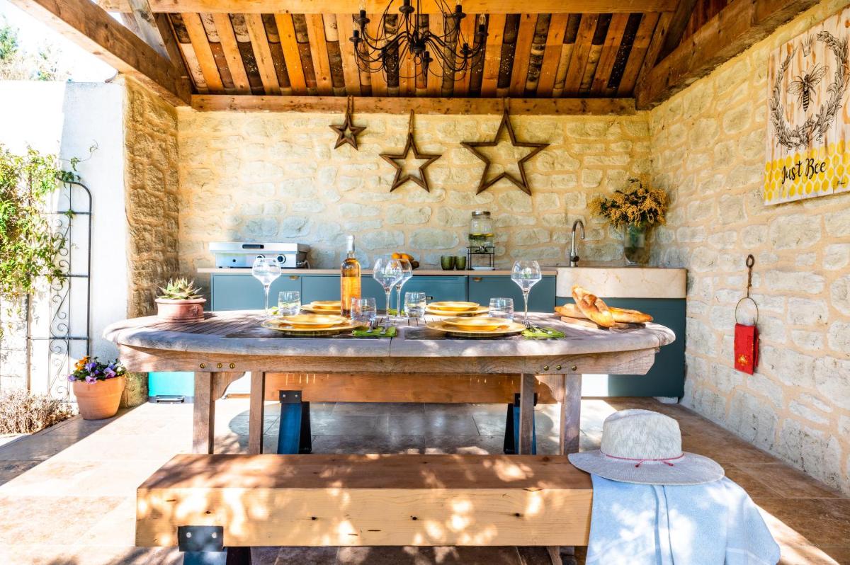 Sous les Platanes B&B - Housity