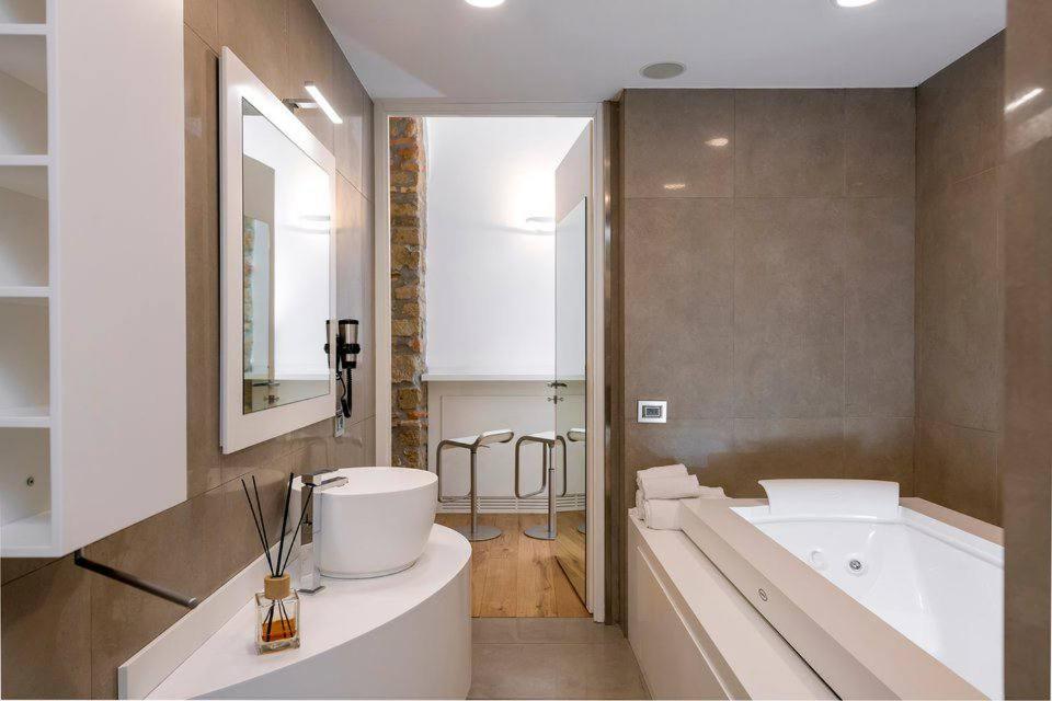 [Colosseo] Loft con Jacuzzi - Housity