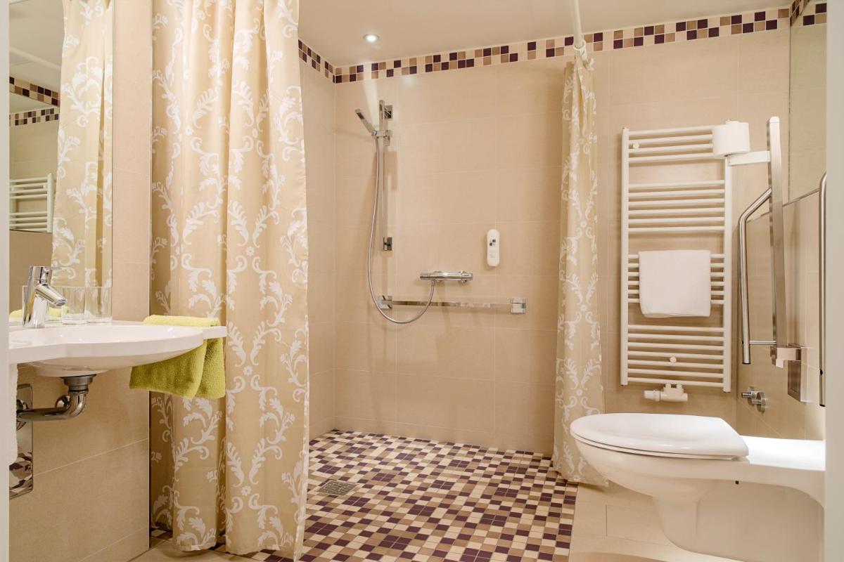 Hotel Spreeblick - Housity