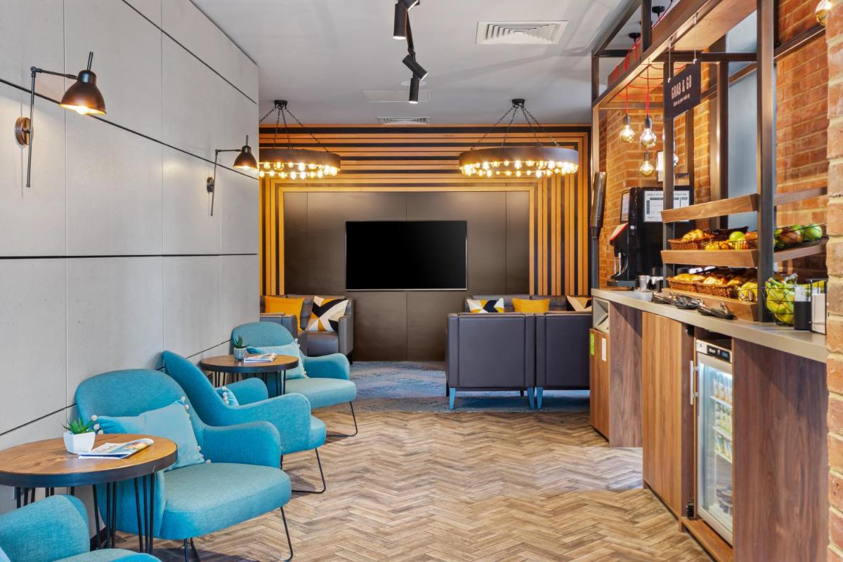 Roomzzz Newcastle City - Housity