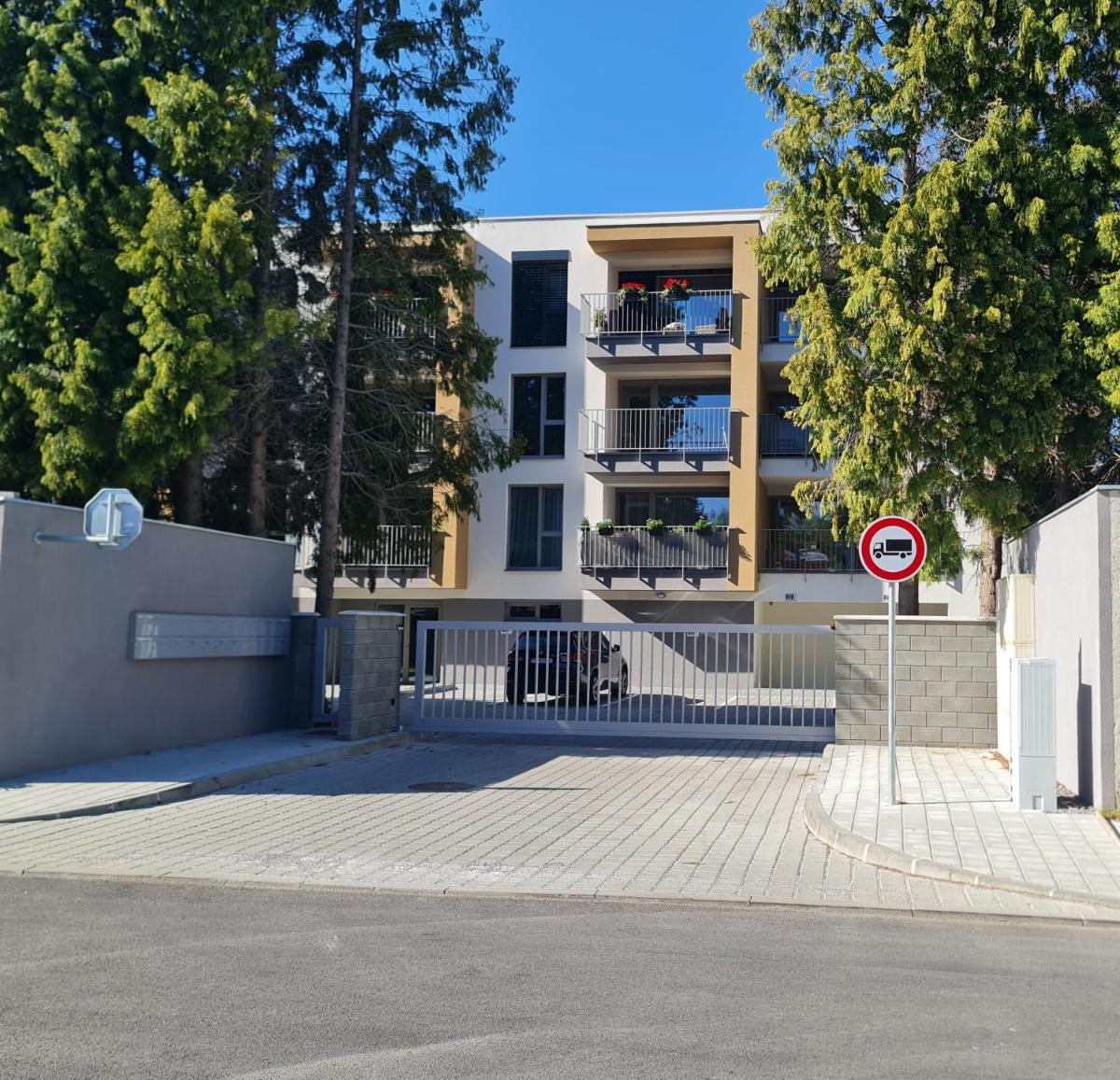 Štúdio Calvin - Sklenarska 1 - Housity