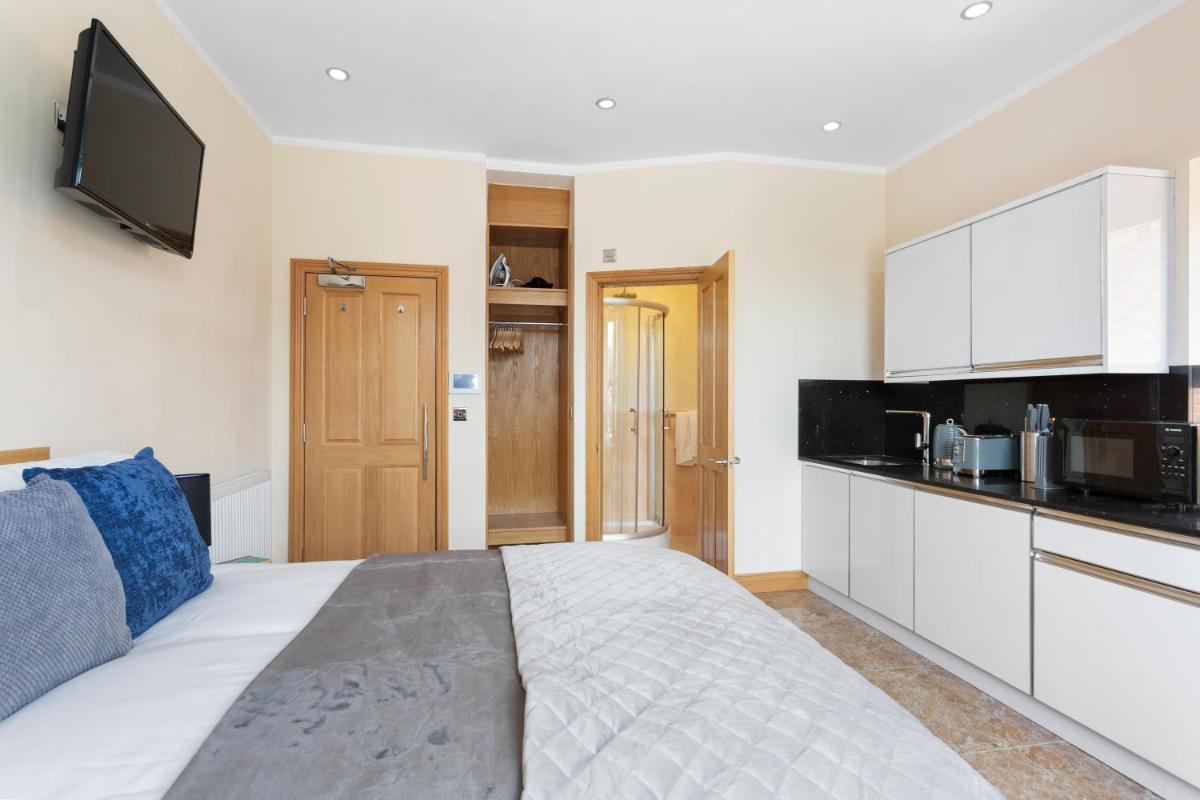 West One Studios - Housity