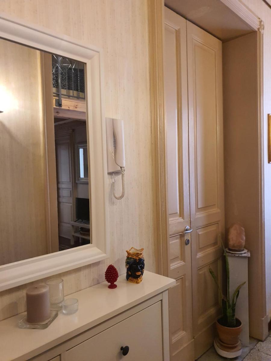 Lina's House - Housity