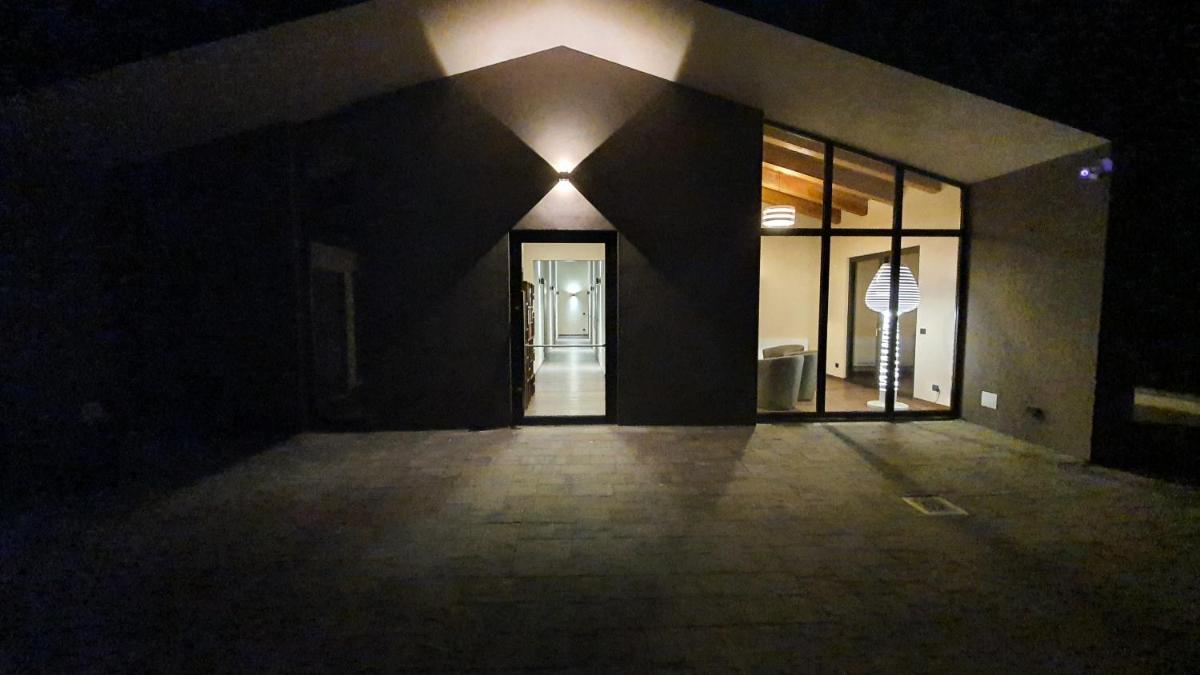 ORIZZONTI Vigneti Repetto - Housity