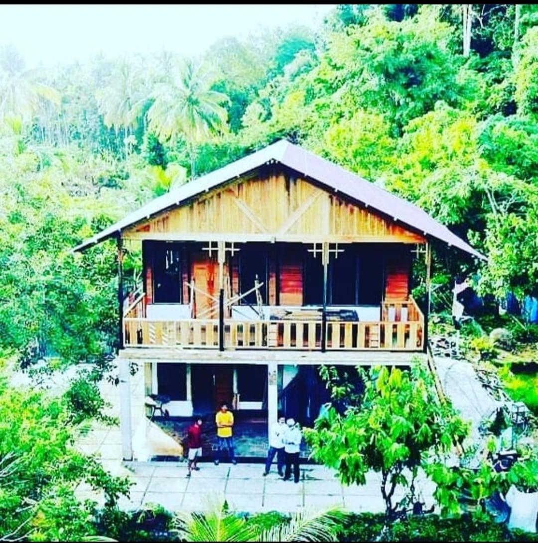 Air Manis Secret Surfcamp - Housity