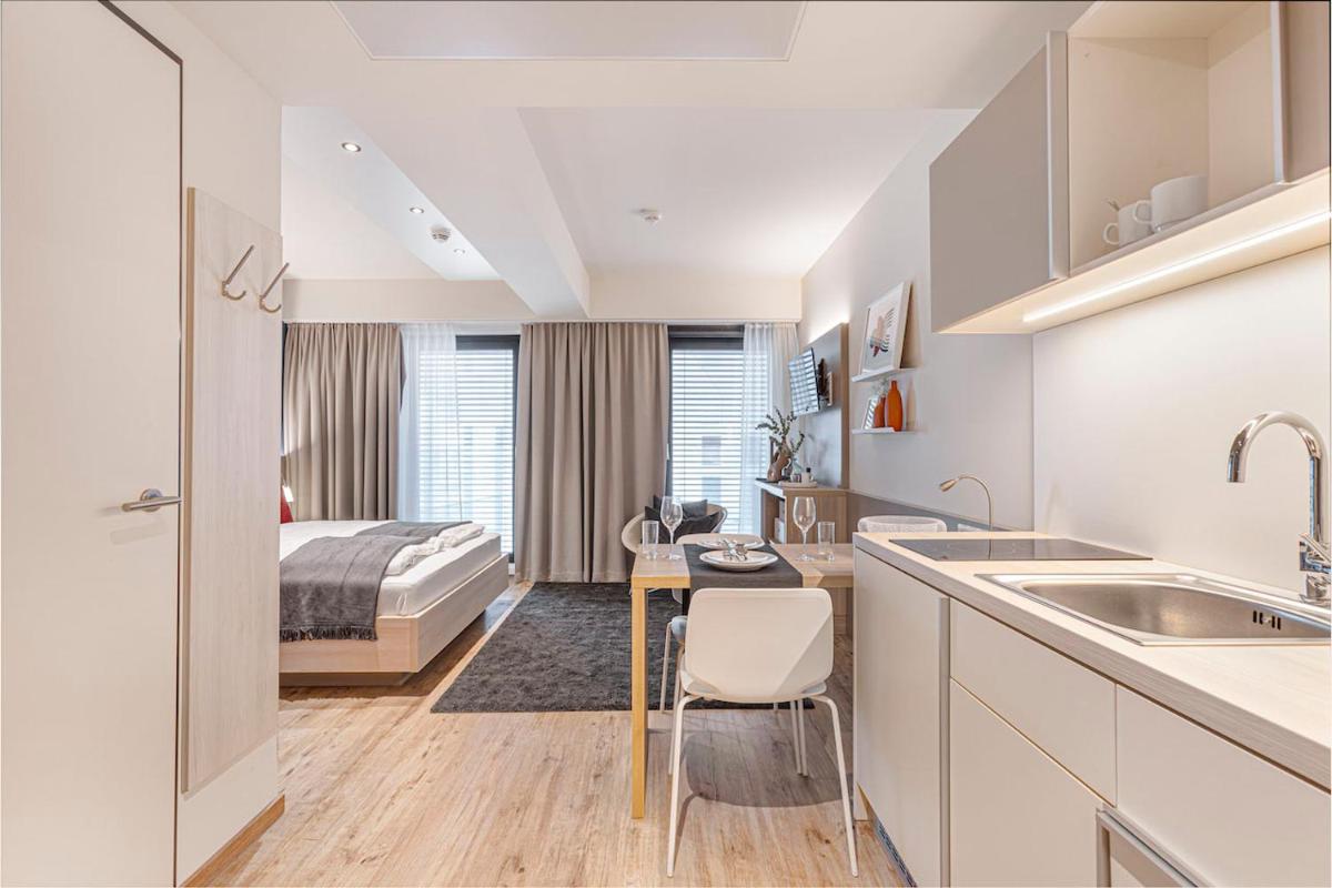 Vonder Munich - Housity