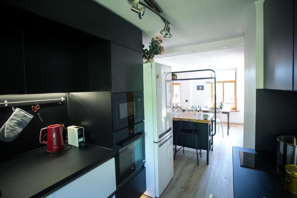 Wooden House near City center - Housity