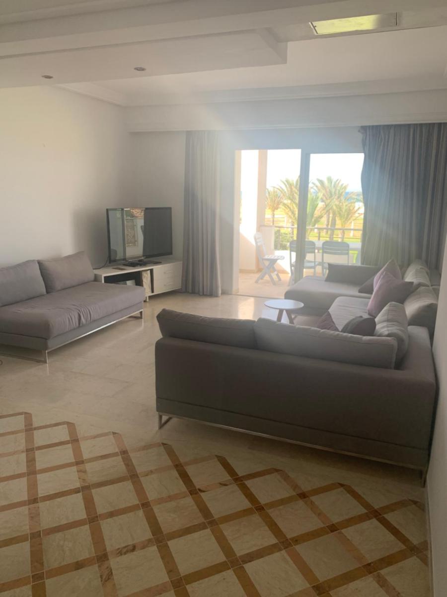 Ely beach - Housity