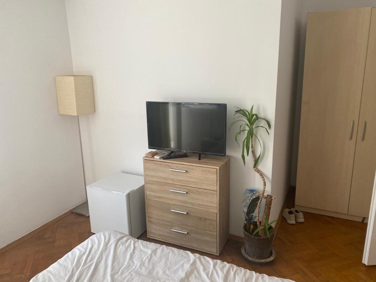 Bucarest B&B - Housity