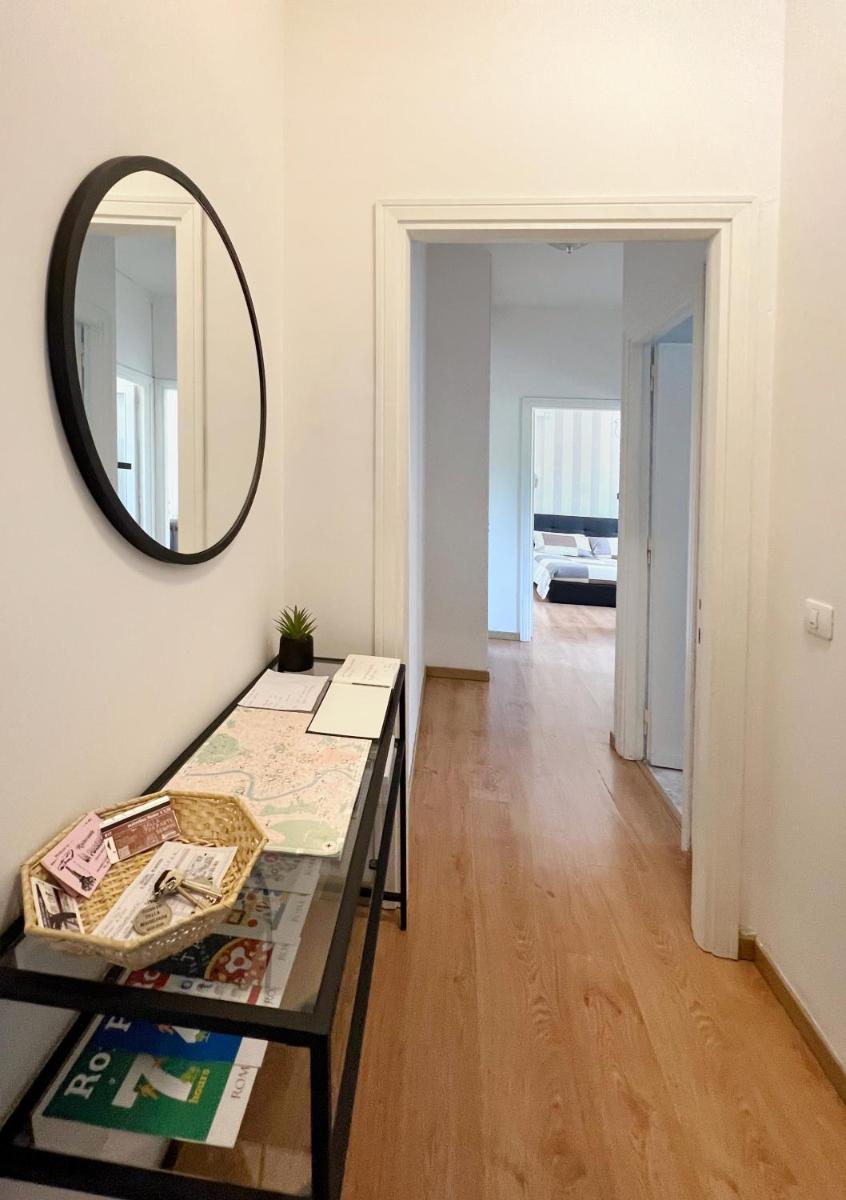 La Petite Sissi Vaticano Roma Apartment - ANIMA DEL GIUBILEO 2024-2026 - Housity