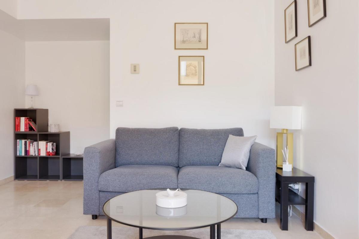 Nice 4-star apartment with balcony in the center of Aix en Provence - Housity