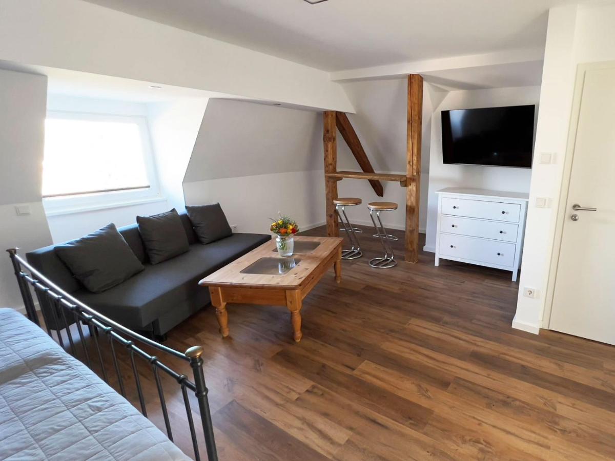 Konrads Pension - Housity