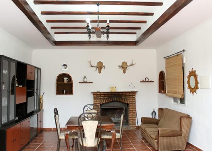 Casa Rural Hinojosa Del Duque - Housity