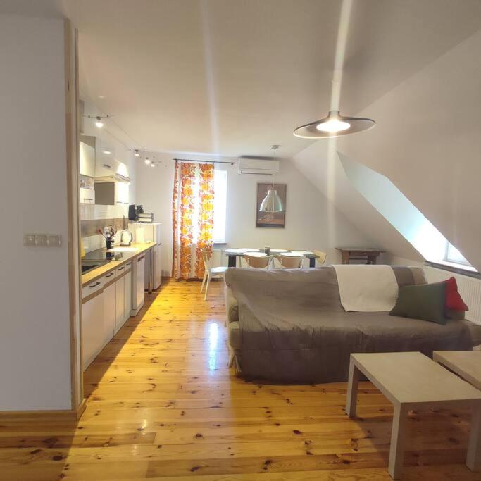 Apartament Urocze miejsce - Hizvo