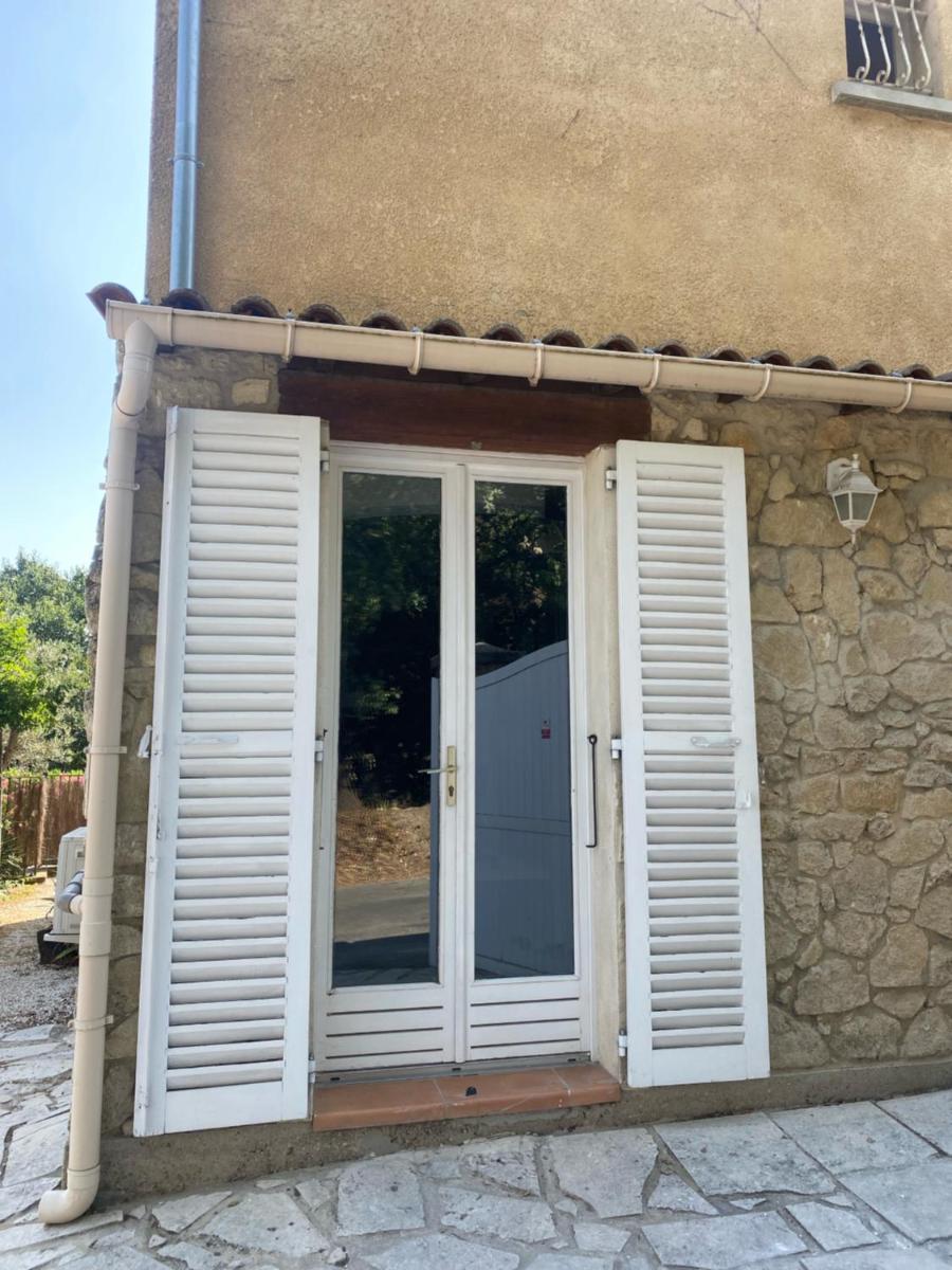 Appartement Les Angles - Housity