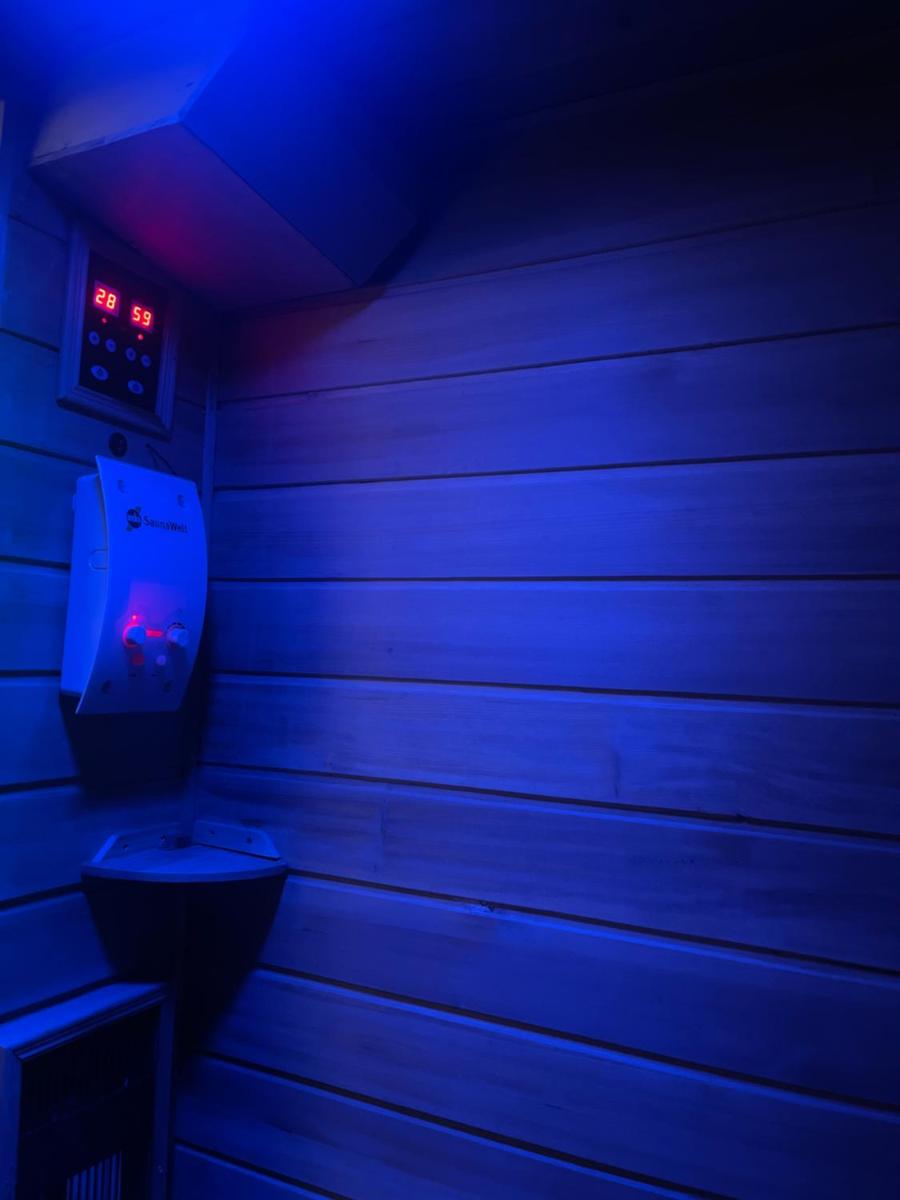 Fullmoon By Cloud - Housity