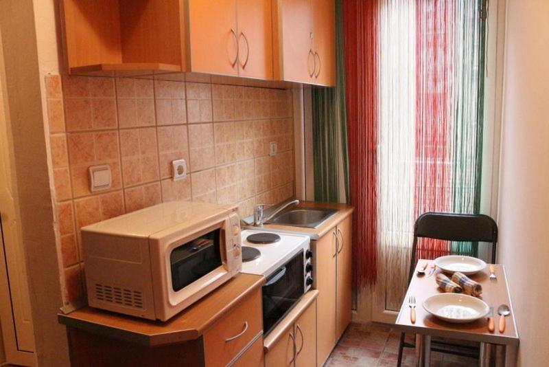 Orange Place Studio - Housity
