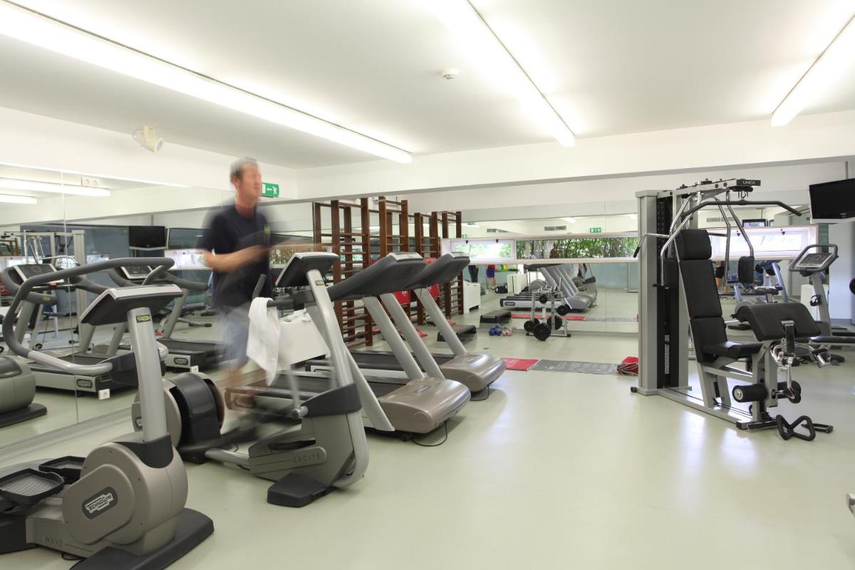 O centro de fitness e/ou as comodidades de fitness de Marina Club Lagos Resort