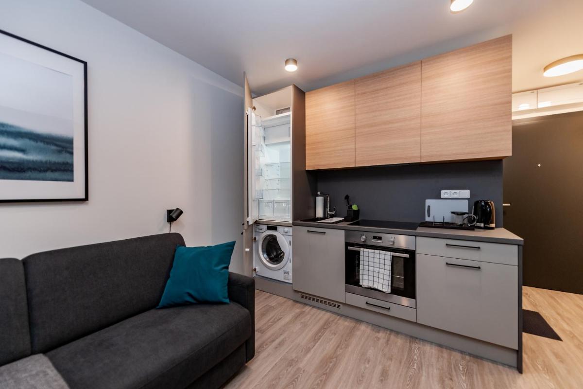 Apartments 4u: KAMPUS Upstairs Hradec Králové - Housity