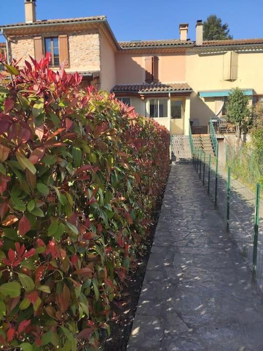 Studio belles prestations en Cévennes - Housity