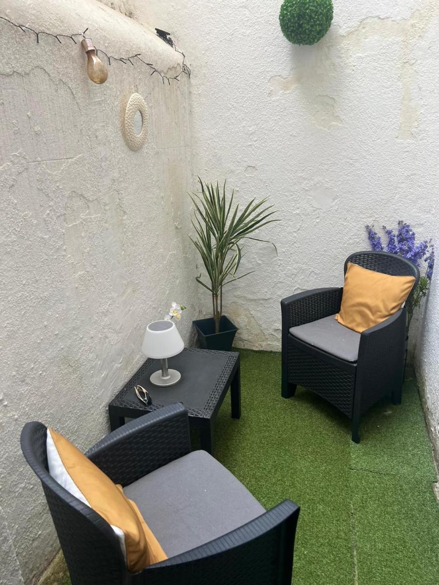 Central Brighton - 1 bedroom apartment, sleeps 4 - Housity