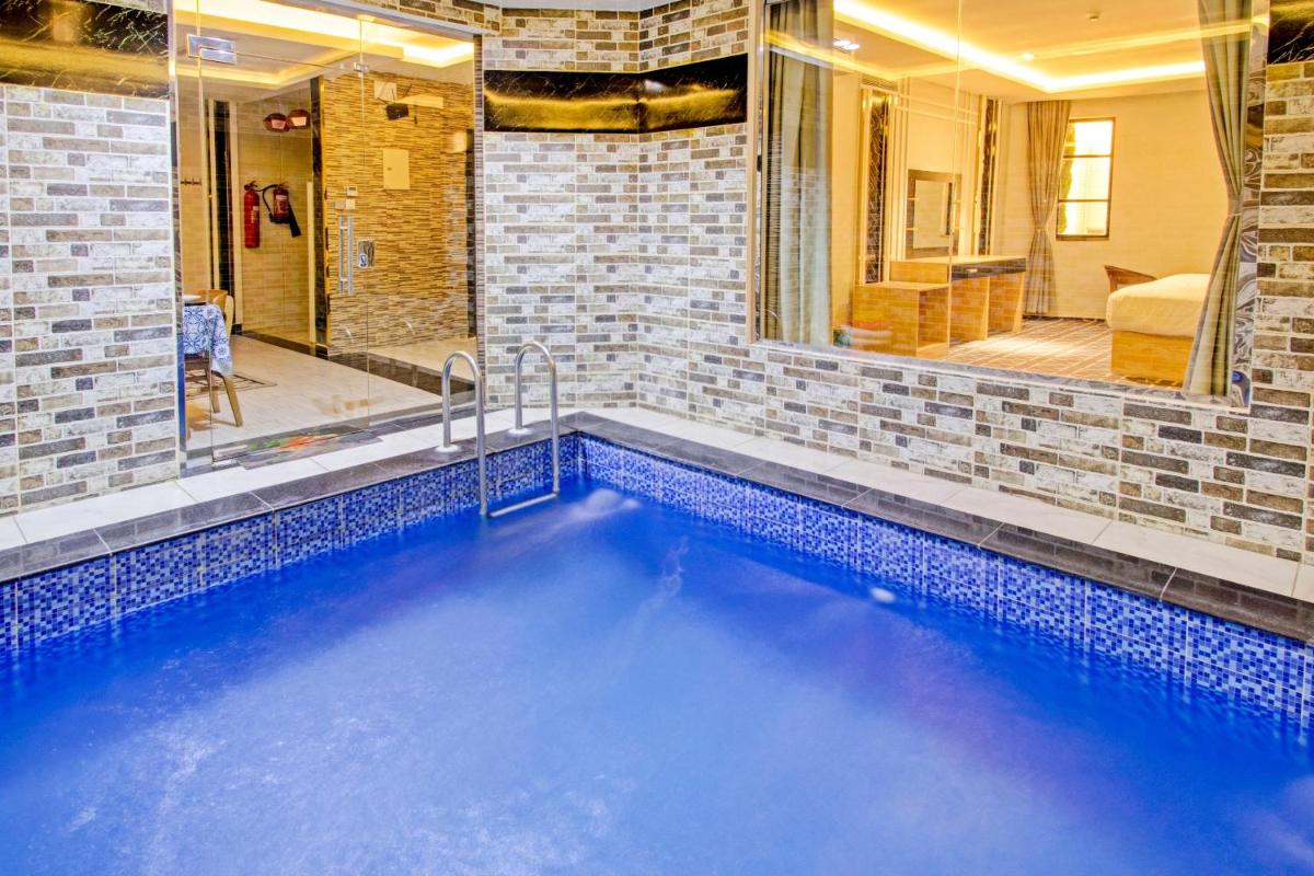 Oyo 599 beautat resort - Housity