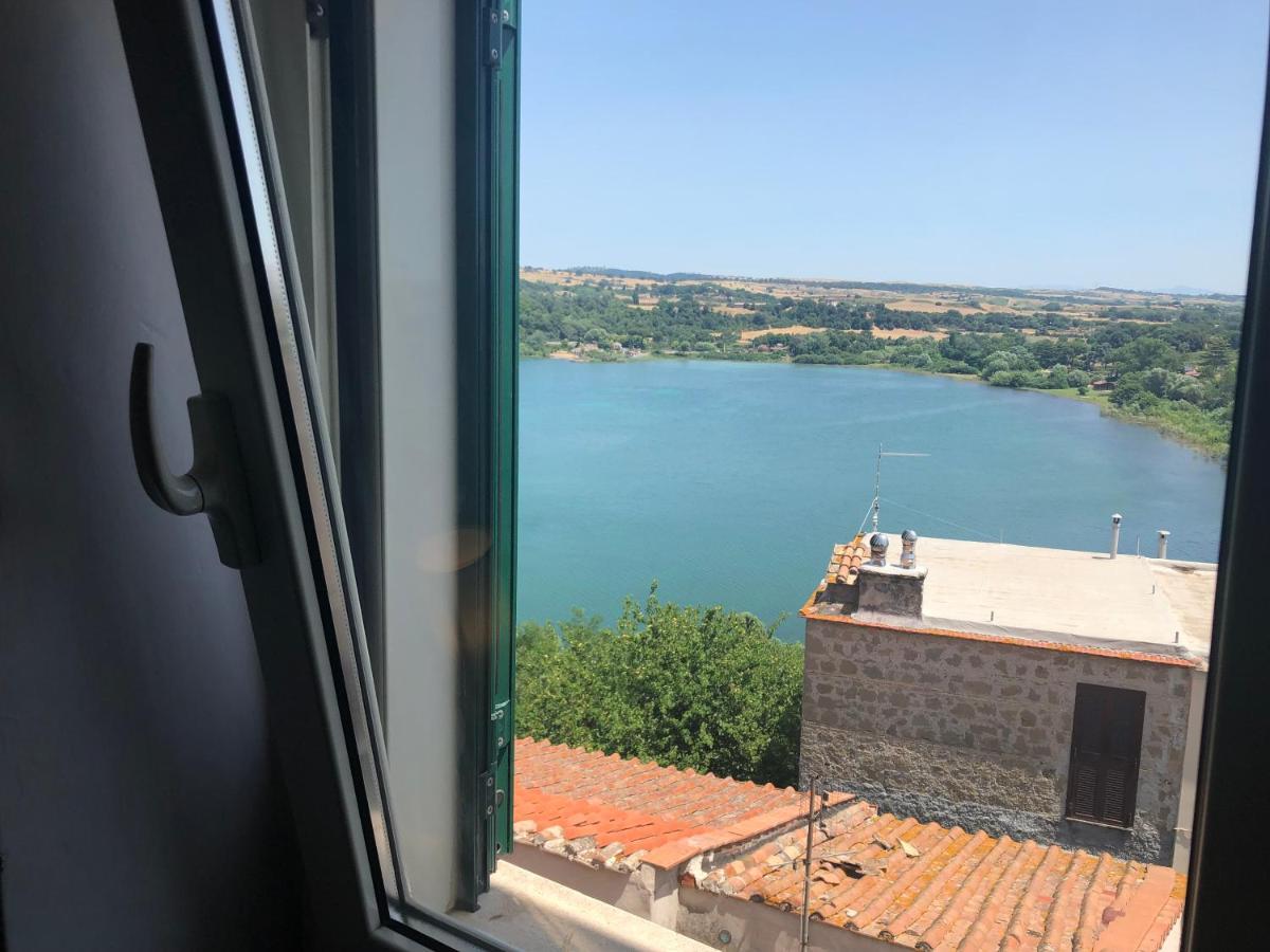 Attico con vista lago - Miralago - Housity