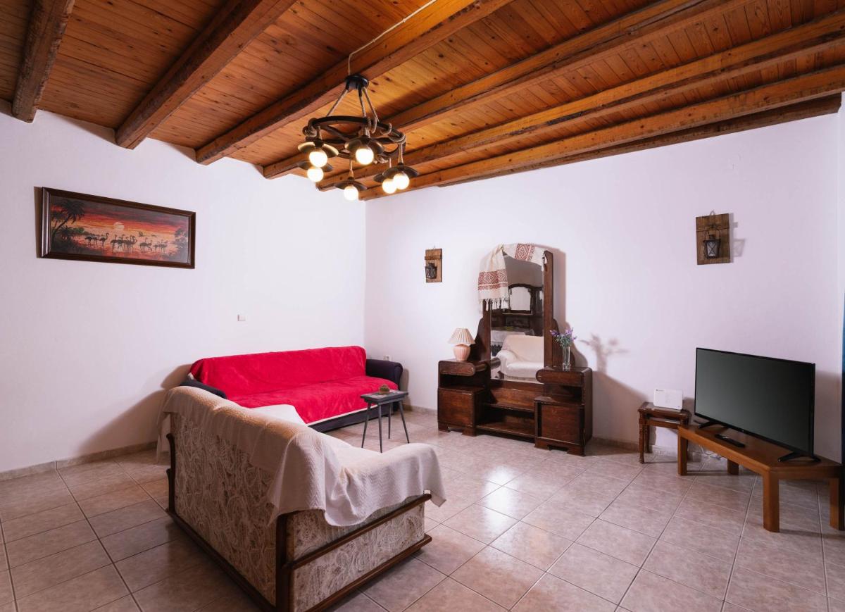 Mountains Traditional Villa Krousona - Housity