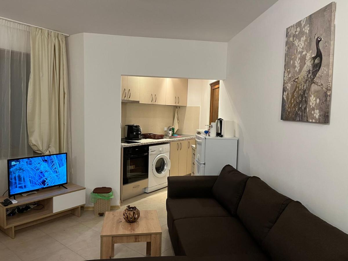 Lazur 2 Harmani Sabrina - Hizvo