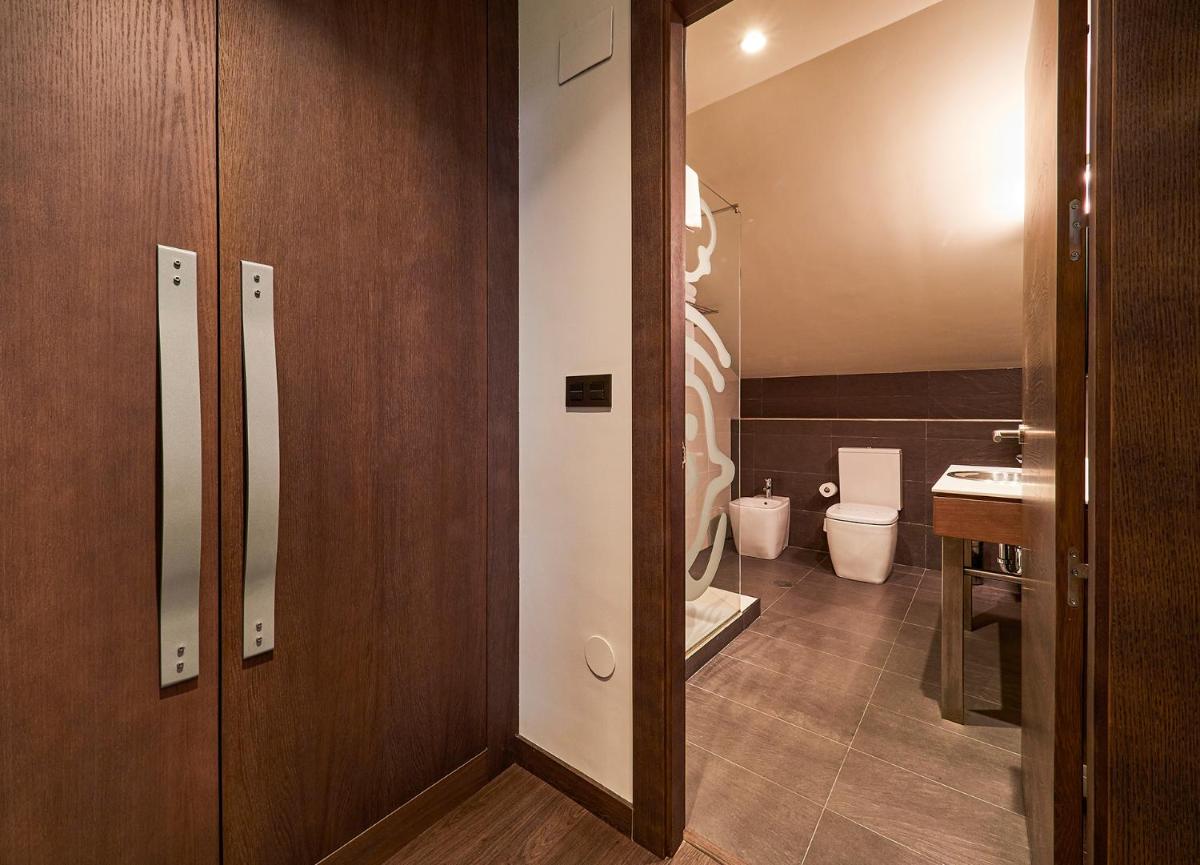 Un baño de La Piconera Hotel & Spa