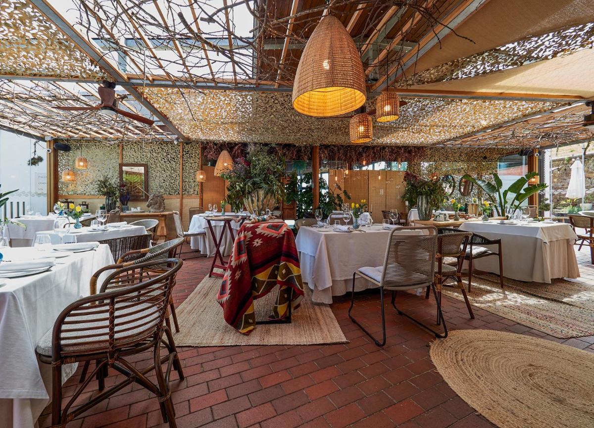 Un restaurante o sitio para comer en La Piconera Hotel & Spa