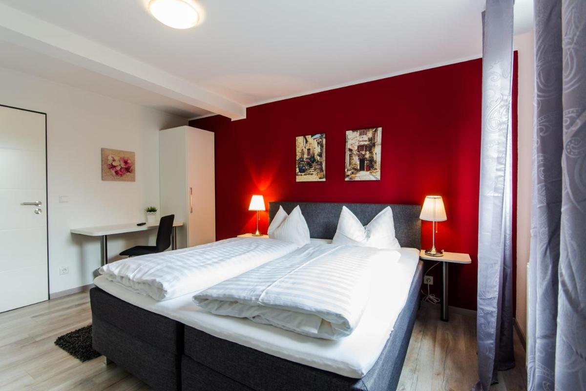 Hotel Zum Jägerhaus - Housity