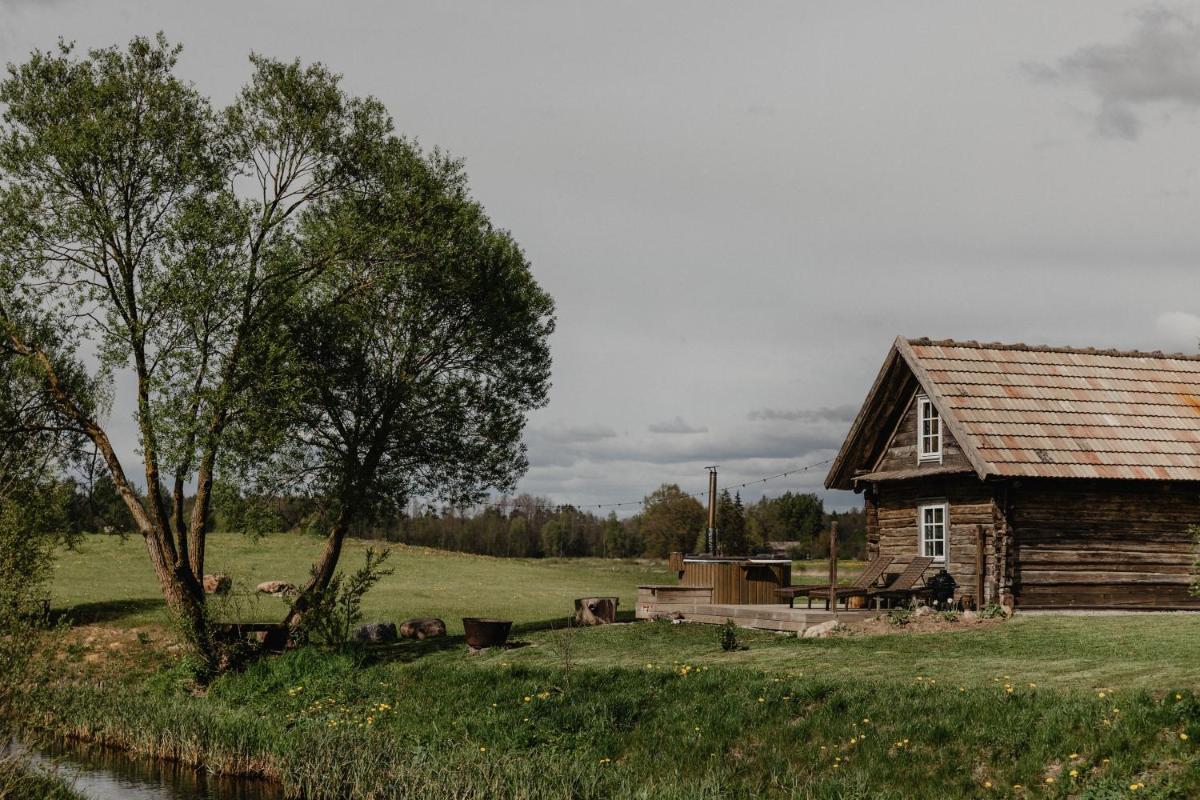 Vienkiemio Oazė - Pasakų namelis - Housity