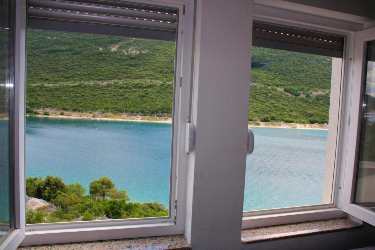 Apartman Tamara with Beautiful Sea View - Housity