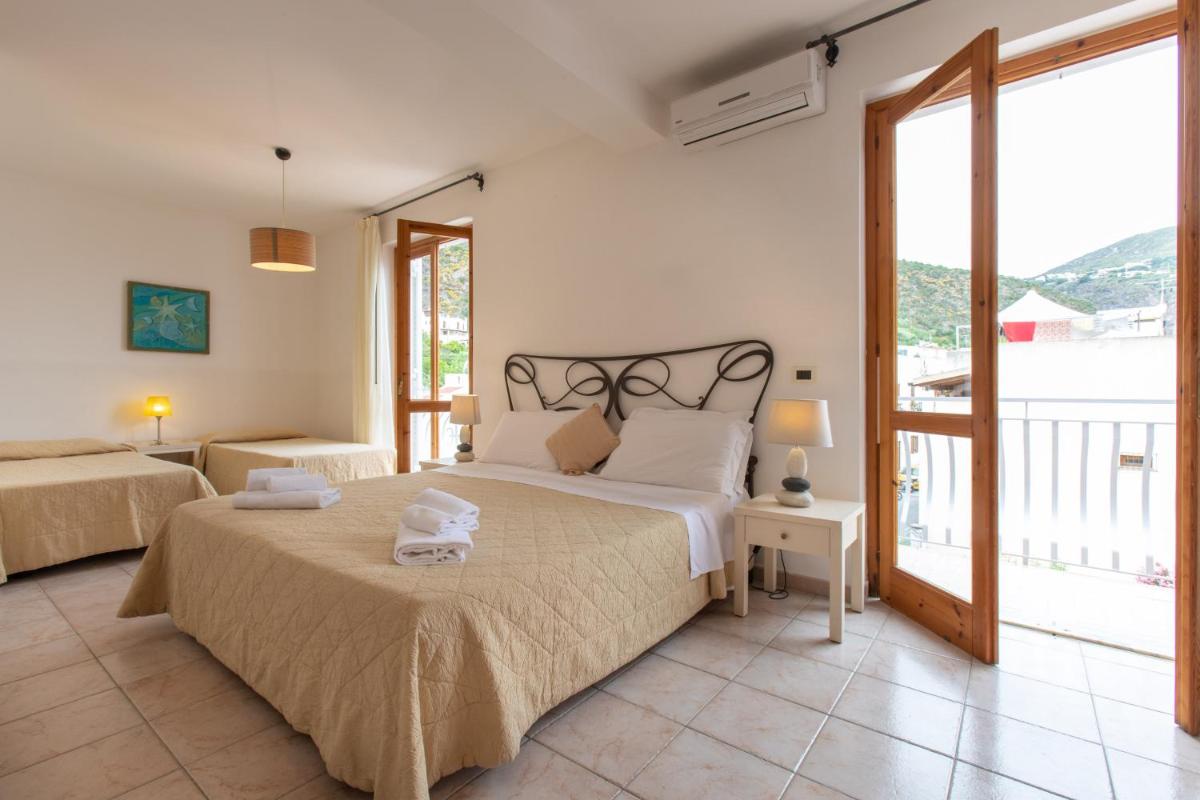 Hotel Amarea - Aeolian Charme - Housity