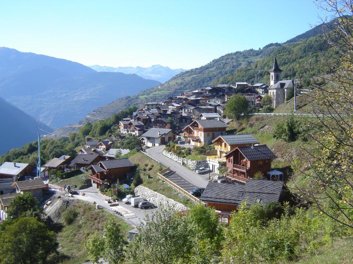Ski Chalet - Chez Helene Ski fb - Housity
