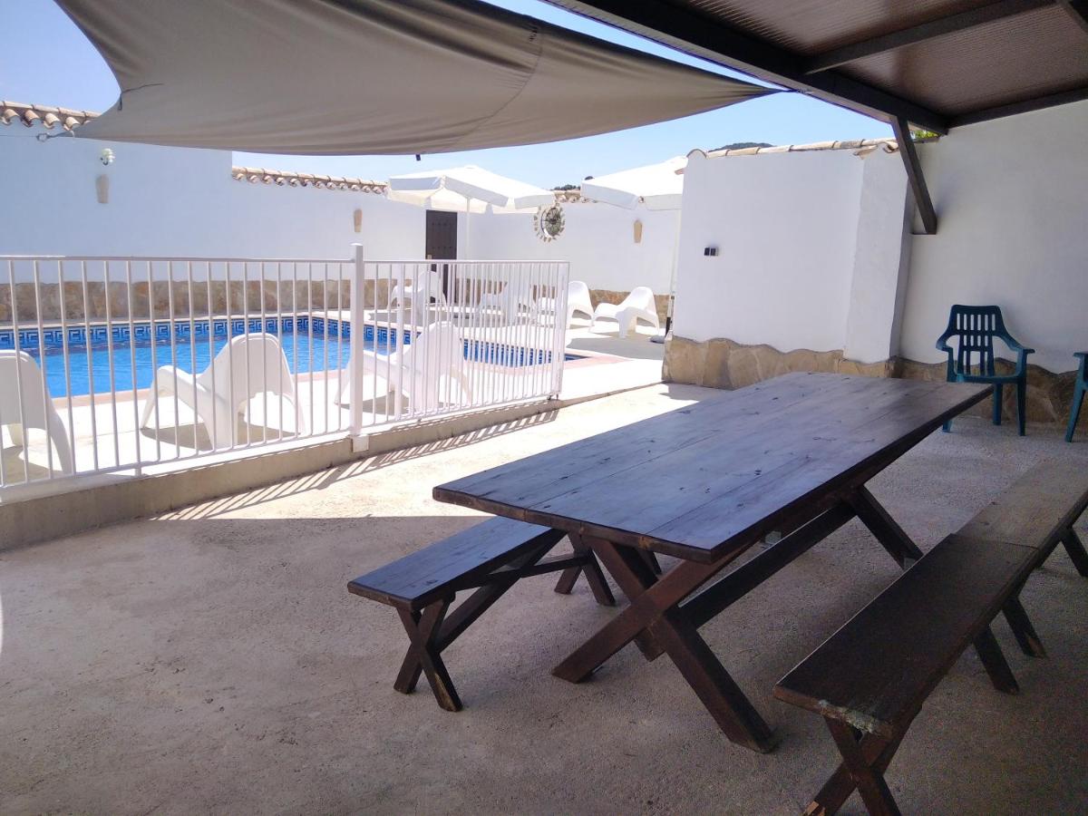 6 bedrooms villa with private pool furnished terrace and wifi at Las Lagunillas - Housity