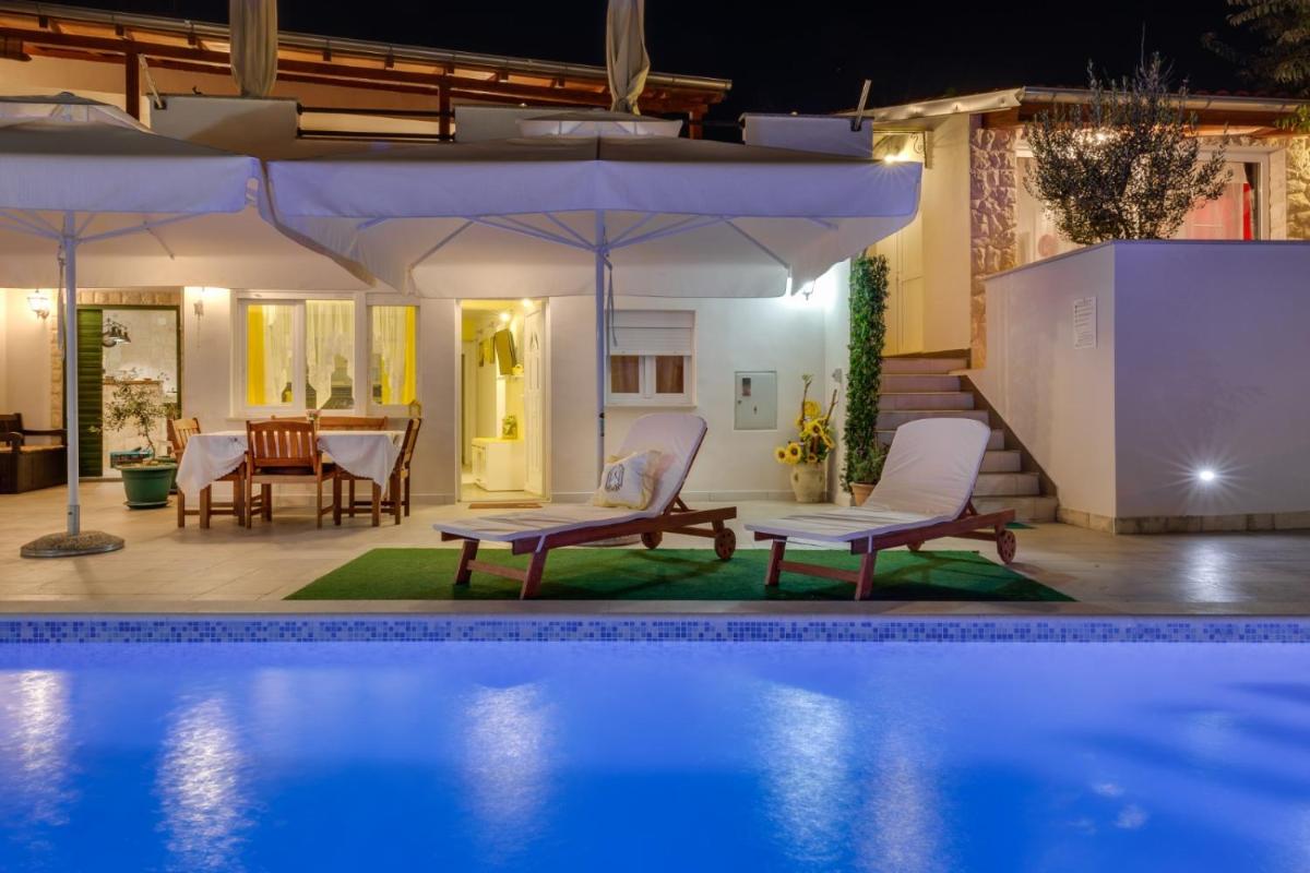 Apartment Nedo - Housity